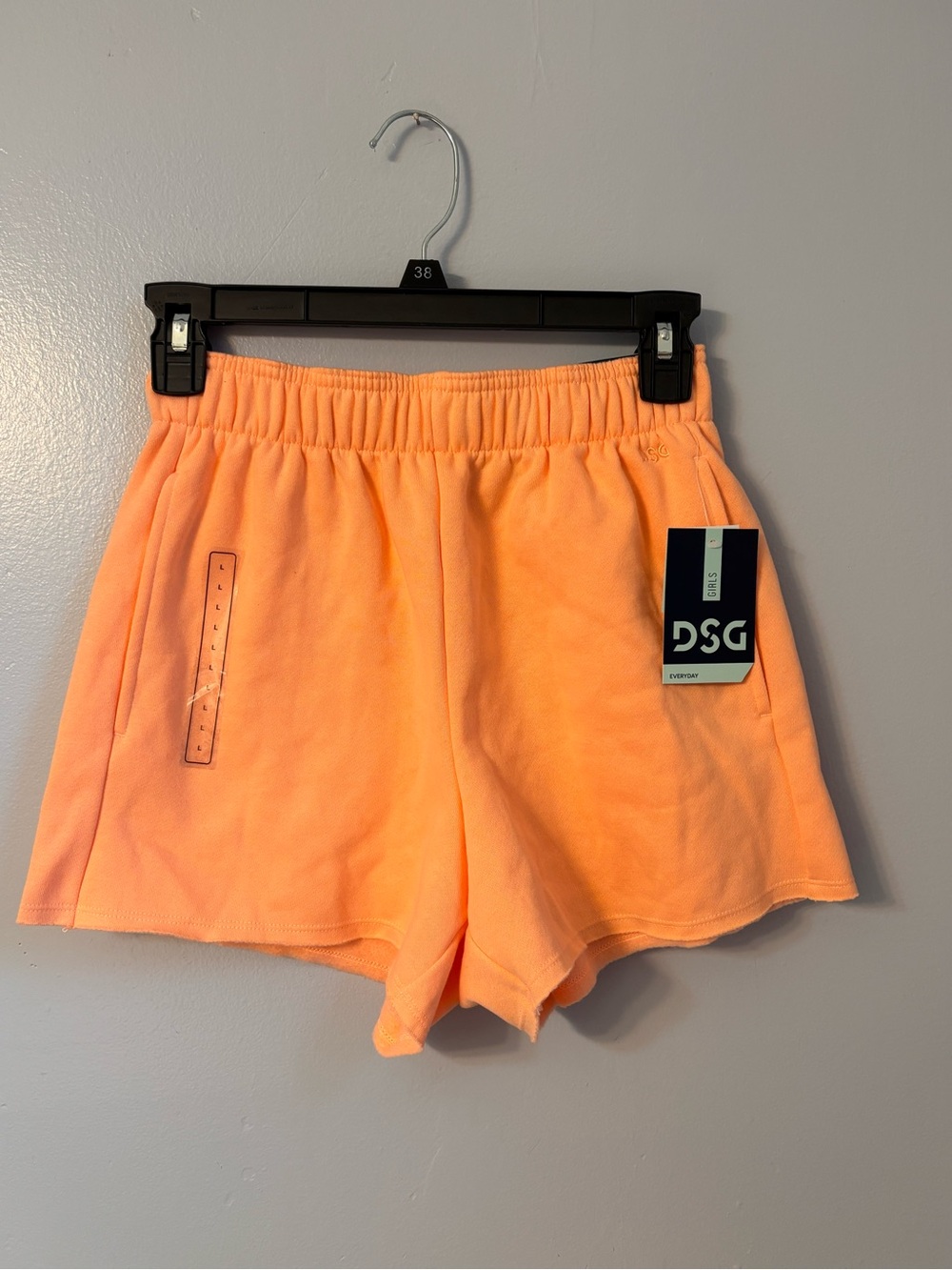 DSG Kid’s Peach Athletic Pull-On Shorts. Sz YL NWT